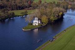 Rowers pass Temple Island near Henley-on-Thames PRESS ASSOCIATION Photo. Picture date: Sunday November 13, 2016. See PA story . Photo credit should read: Steve Parsons/PA Wire